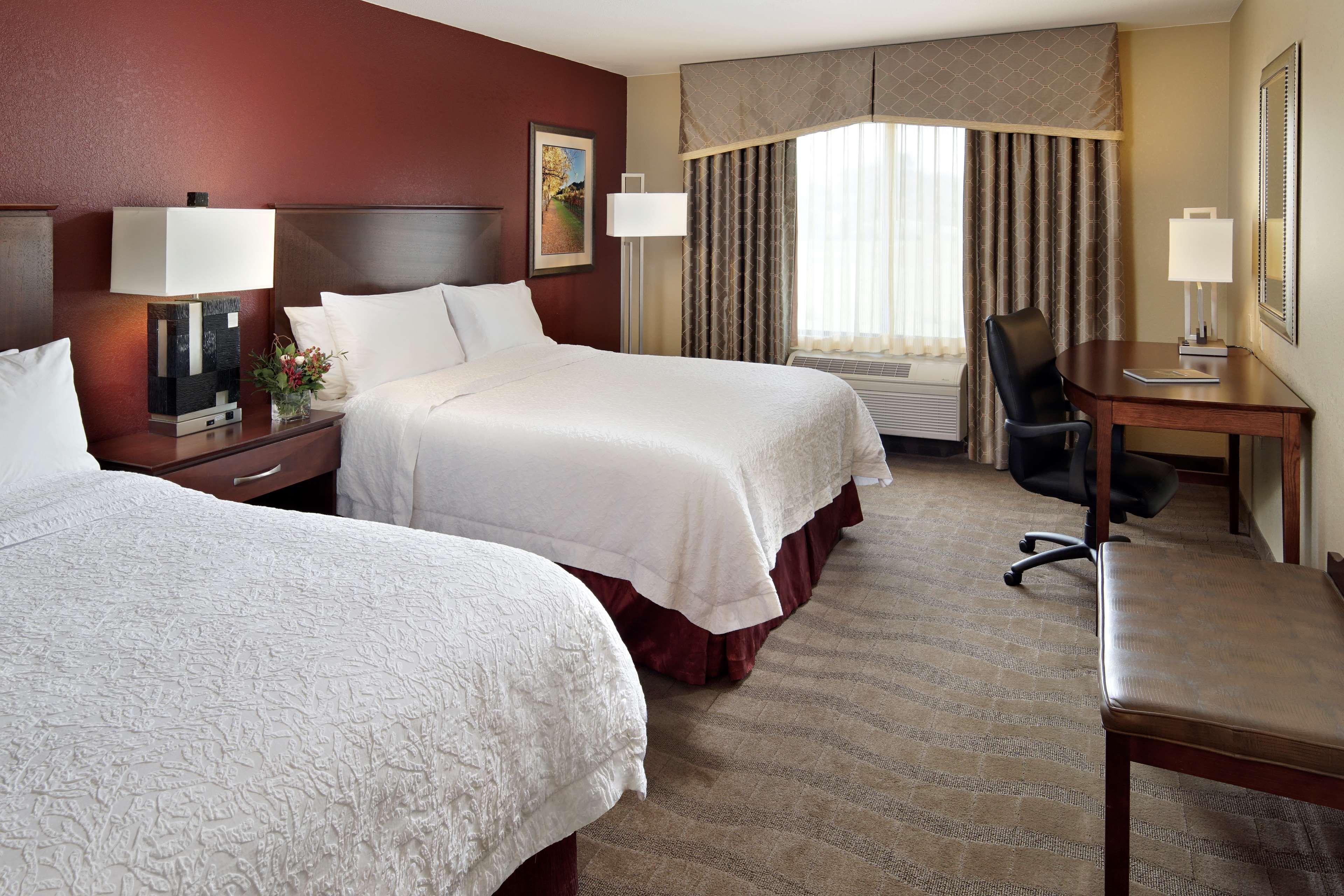 Hampton Inn & Suites Пасо Роблс Номер фото