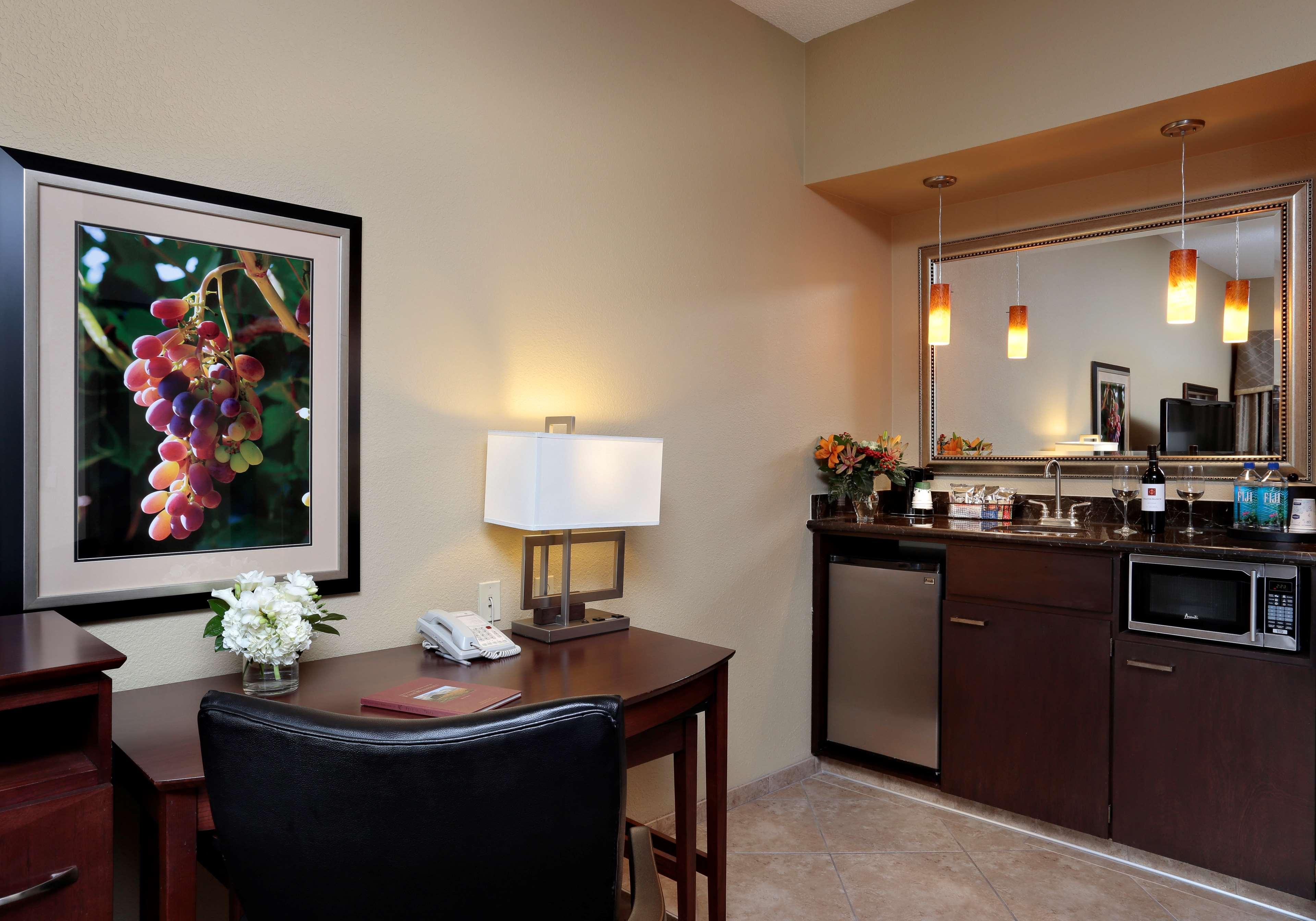Hampton Inn & Suites Пасо Роблс Номер фото